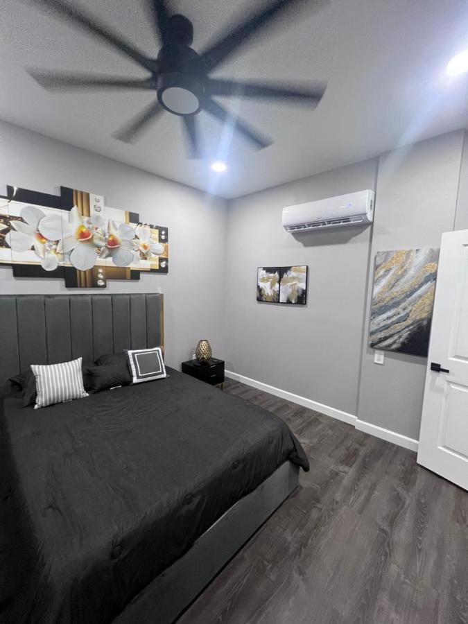 The Palm Suite Lehigh Acres Exteriör bild
